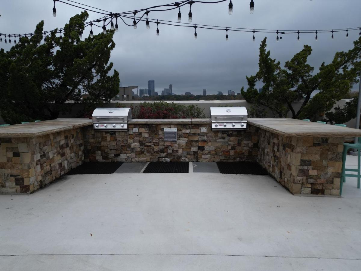 Live Like Royalty In Buckhead *