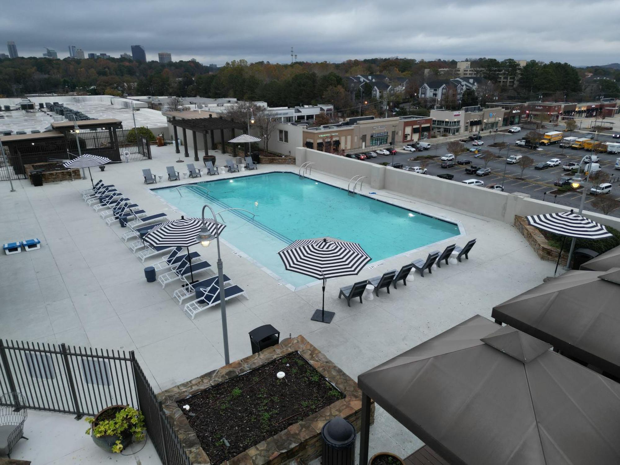 Live Like Royalty In Buckhead Apartment